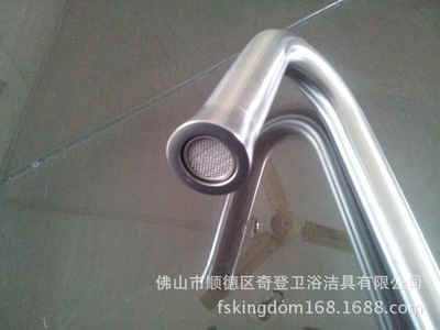 全304不銹鋼水龍頭 高品質進口閥芯，打造耐用衛浴體驗